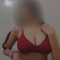 eesha_18349's Offline Chat Room