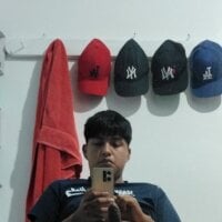 NoVoiceBoy's Avatar Pic