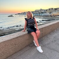 dianesimons 오프라인 채팅방