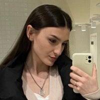 AshlynRiz's Offline Webcam Chat