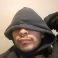 camaleonsex's Offline Chat Room