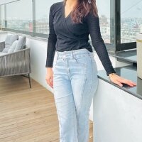 LeelaSOUTHLive Webcam