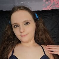 SweetJulia28's Profile Pic