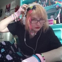 GennyLambz's Offline Chat Room