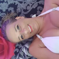 Wendy40Sex fully nude on webcam for live porn video chat