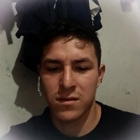 blanquito1099 webcam model