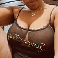 sexilinski's Offline Chat Room