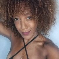 CinnamonGirlRJ webcam model