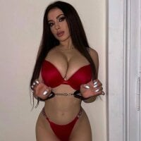 MiaaAdams webcam