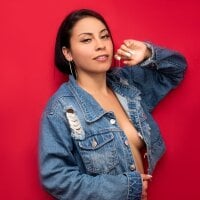 laraa_smith1 webcam model