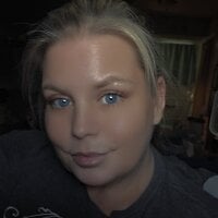 Lexxxi webcam model