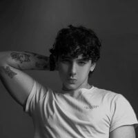 Logan__blaze model avatar