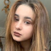 OliviaBakers' Offline Chat Room