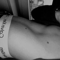 sexydickyoungboy webcam