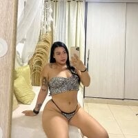 emily-777 model avatar