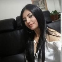 Izziiss1's Offline Chat Room