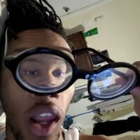 bigdickslimbody's Offline Chat Room