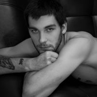 VINCE_BRODY Offline chatroom