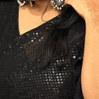 Hotty-queen model avatar