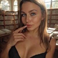 hottie_hottiee_ from Stripchat