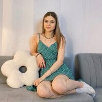 AlisiaSpinnet_ webcam model