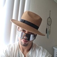 FoolforLOVE webcam