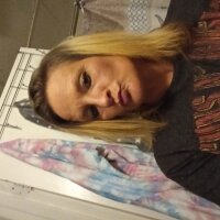 lickalotapussy01's Offline Chat Room