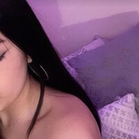 Hottie-Barbie webcam