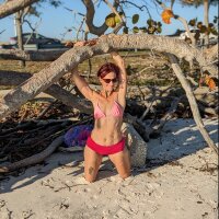 Офлайн-чат sexxxylittlekitty