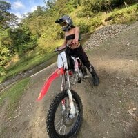 Saramanson_ webcam model