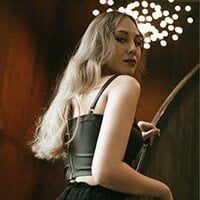 BridgetGold Chat Room offline