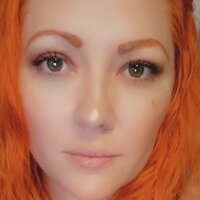 lizzzieee's Offline Chat Room