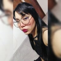 _Carlys webcam model