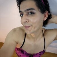 Deepah25's Avatar Pic