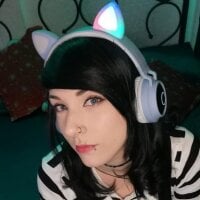 Yummy_dark webcam model