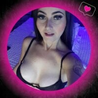 LauraColour's Profile Pic