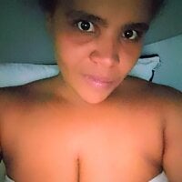 tamaritacasuxxx's Offline Chat Room