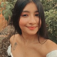 غرفة دردشة Valeria_cut3 دون اتصال