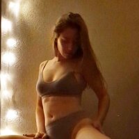 Offline chatovací místnost AlisaLaLight