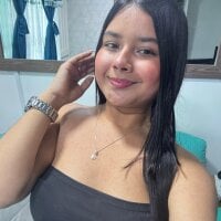 JuliethaRosalia webcam