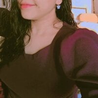 HAPPY-CUTE webcam model