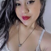 Charlotte_103's Profile Pic