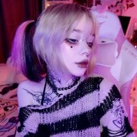 lollyshy__'s Profile Pic