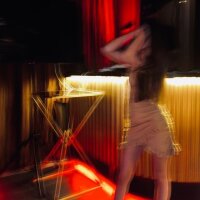 Ava_Gracen Offline chat-huone