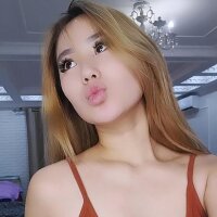 hotnora's Offline Chat Room