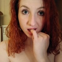 MaiseyBee's Offline Chat Room