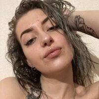 RuthTayIor's Offline Chat Room