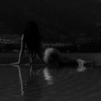 Tiffany-Moore's Offline Chat Room