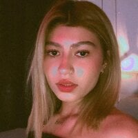 chloe_rose_a model avatar