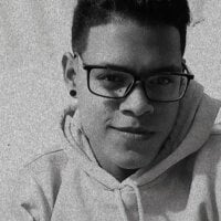 xxxkenneth's Offline Chat Room